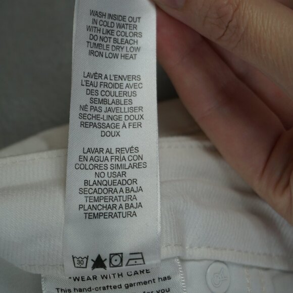 New Good American Good Straight High Waist Raw Hem Jeans in White037 size 10/30 - Picture 16 of 16